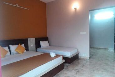 هتل Golden Heights Gokarna