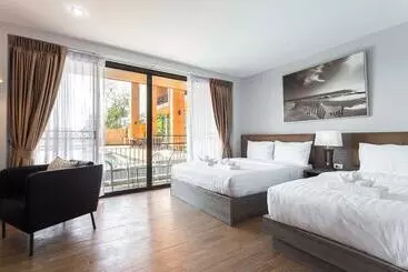 Hotel The Earth Anthioch Khao Yai