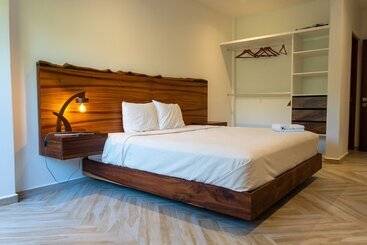 Aparthotel Yaaxlum   Luxury Oasis In Tulum