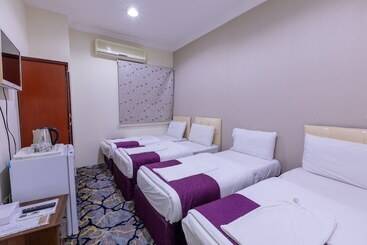 Отель Nour Manazel Alkeram