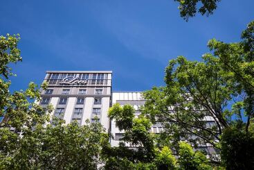 Отель Park Lees