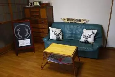 Deerhorn   Hostel