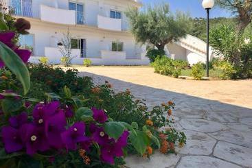 Hotel Corona Beach Peschici