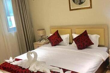 בית מלון כפרי Central Boutique