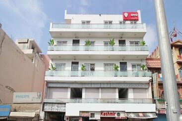 Otel Sacheti Yatri Niwas