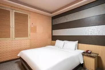 Motel Sharp Hotel Jeonju