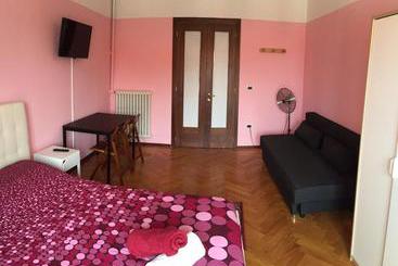 تختخواب و صبحانه New Life