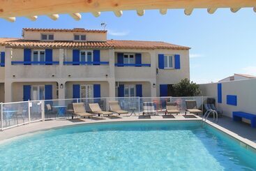 هتل Le Bleu Marine