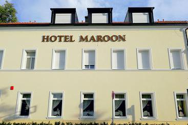 בית מלון כפרי Maroon