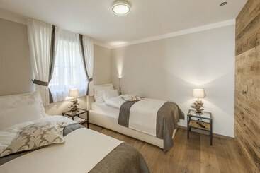 هتل Ino Petit Chalet