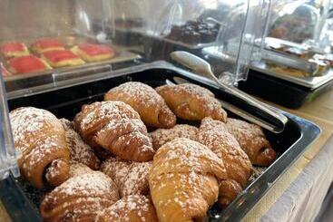 בית מלון כפרי Porto Del Sol