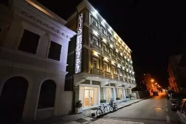 Hotel Alis