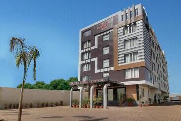 酒店 Rudransh Inn By Trulyy