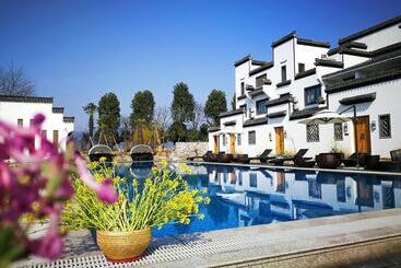 Курорт Huangshan Huizhou Creek Villa