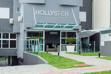 هتل Hollyster