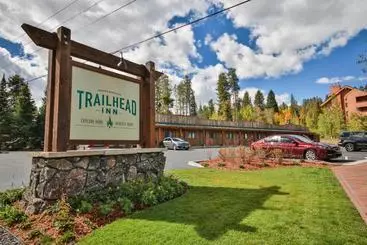 مُتل Trailhead Inn