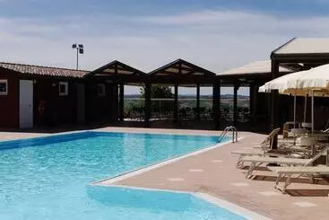 ホテル La Cantinella