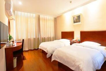 Hotel Greentree Alliance Jiangsu Suzhou Industrial Park Lianfeng Plaza