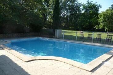 Bed and Breakfast Le Mas Des Vergers