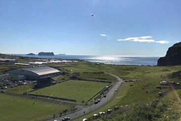 تختخواب و صبحانه Guesthouse árný