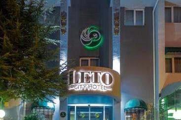 בית מלון כפרי Leto City