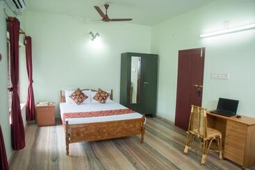 Bed and Breakfast Lake County Heritage Home