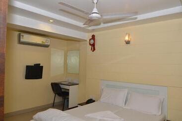 酒店 Da Casa Business