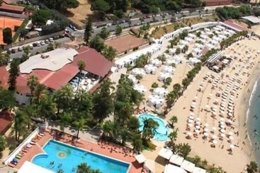 Bed and Breakfast Def House