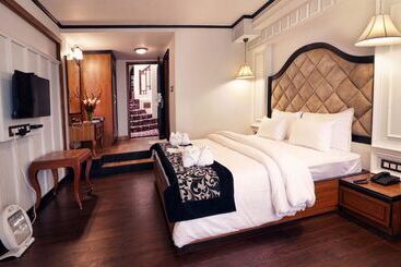 Pine Tree Spa And Resorts