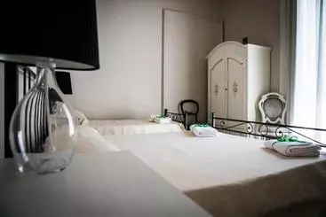 تختخواب و صبحانه Casa Elide