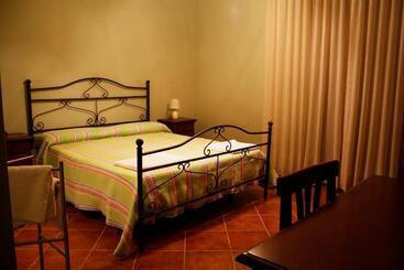 Bed & Breakfast Country House Il Melograno