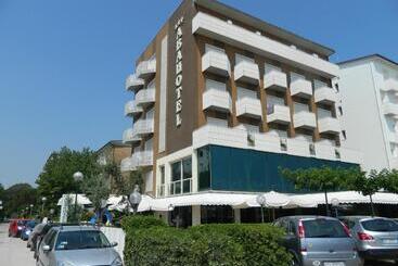 Hotel Aba