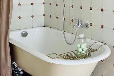 Ti Vengo A Cercare Bed & Breakfast