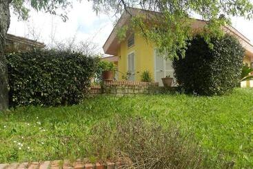 住宿加早餐 Pit Stop