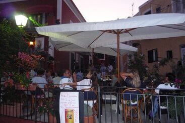 ホテル Villa Iulia