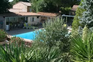 Apartamentos turísticos Mas Des Petits Loups