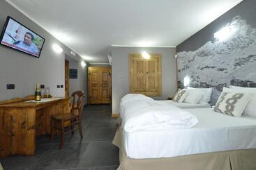 Nocleg ze śniadaniem Mollino Rooms