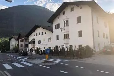 هتل Gasthof Goldenes Lamm