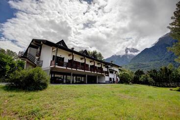 בית מלון כפרי Petit Foyer