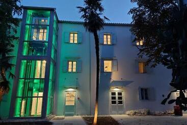 هتل Villa Elisabeth Veli Lošinj Health Resort