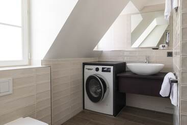 هتل Ema House Serviced Apartments Unterstrass