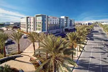 ホテル Hampton Inn Long Beach Airport