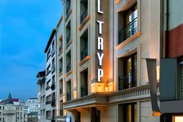 ホテル Trip Bosphorus Taksim