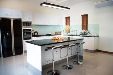 Turistlägenheter Tulip House Pool Villa Hua Hin