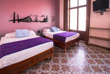 فندق Hostal Santo Domingo