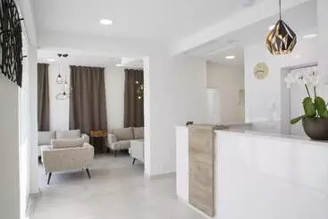 Boutique Hotel Intermezzo   Pag Centre