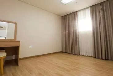 Ferienwohnungen Boryeong Base