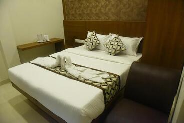 בית מלון כפרי Olive Grand