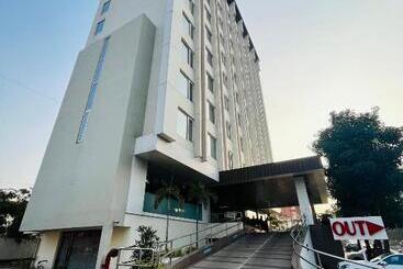 Fortune Inn Promenade, Vadodara   Member Itc S Hotel Group