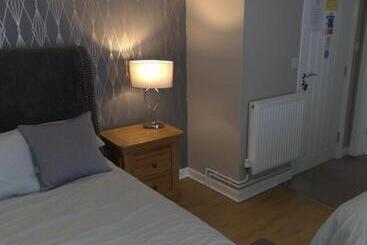 ベッドアンドブレックファースト Anchor House